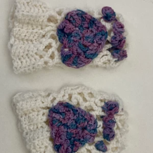 Kitty paw mittens - Whitt fishnet kitty paws mitts