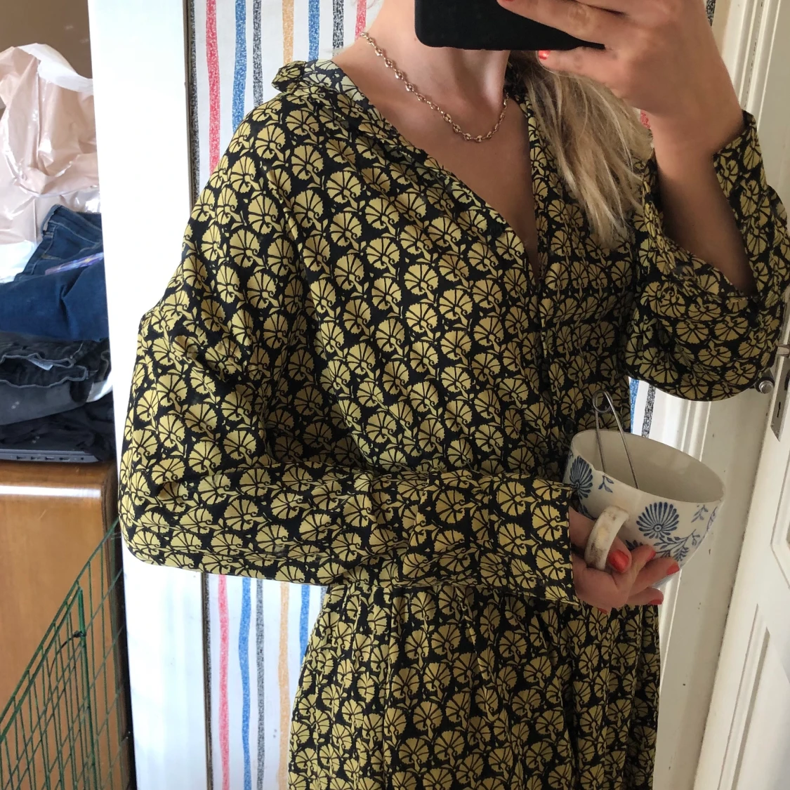 Långärmad maxiklänning