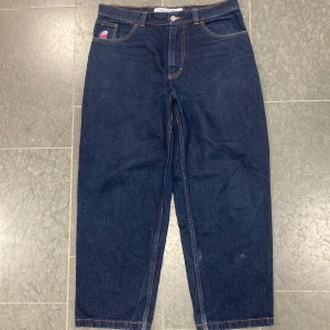 Polar Big Boy jeans - Jätte najs polar big boy jeans i L. Säljer då de inte kommer till användning, de är i jätte bra skick och bara använda några få gånger. Kan gå ner vid snabb affär.