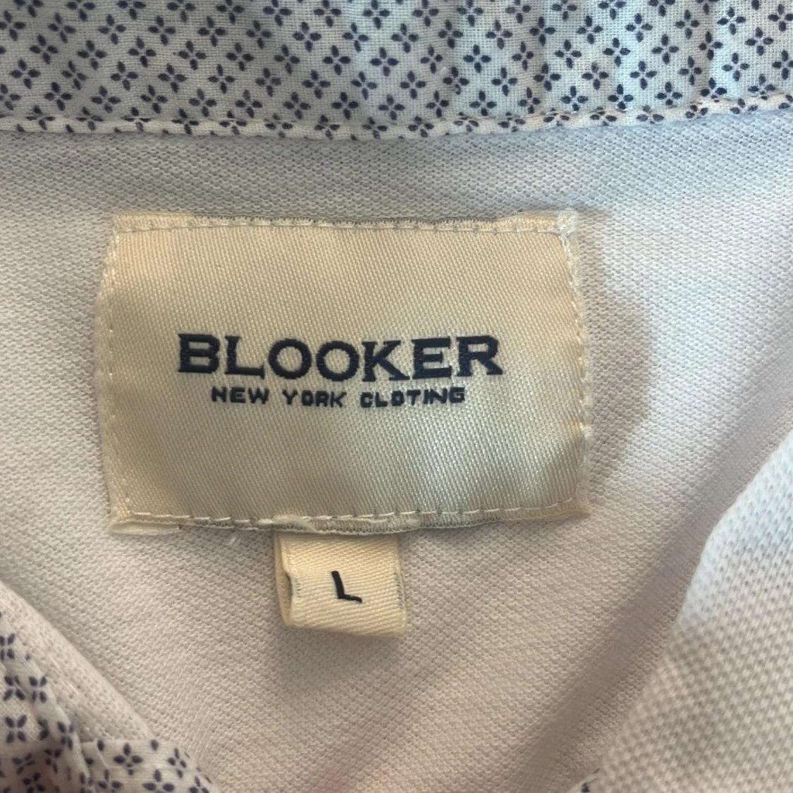 Kortärmad vit skjorta Storlek L - 91