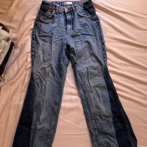 Själv-lappade jeans  Ps säljer ut massa plagg billigt som fan, köper du 5 eller fler får du 15 %