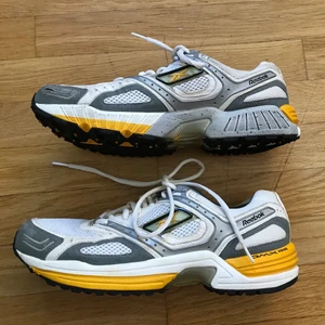 Reebok shoes - Reebok shoes