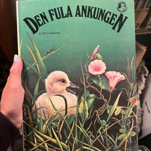 Barnbok  - Barnbok den fula ankungen 