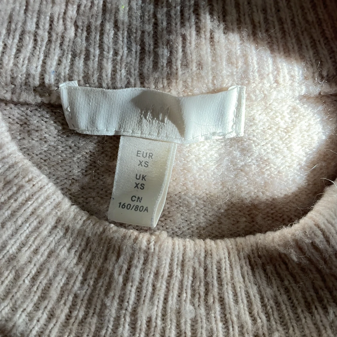 Randig stickad tröja  - 90