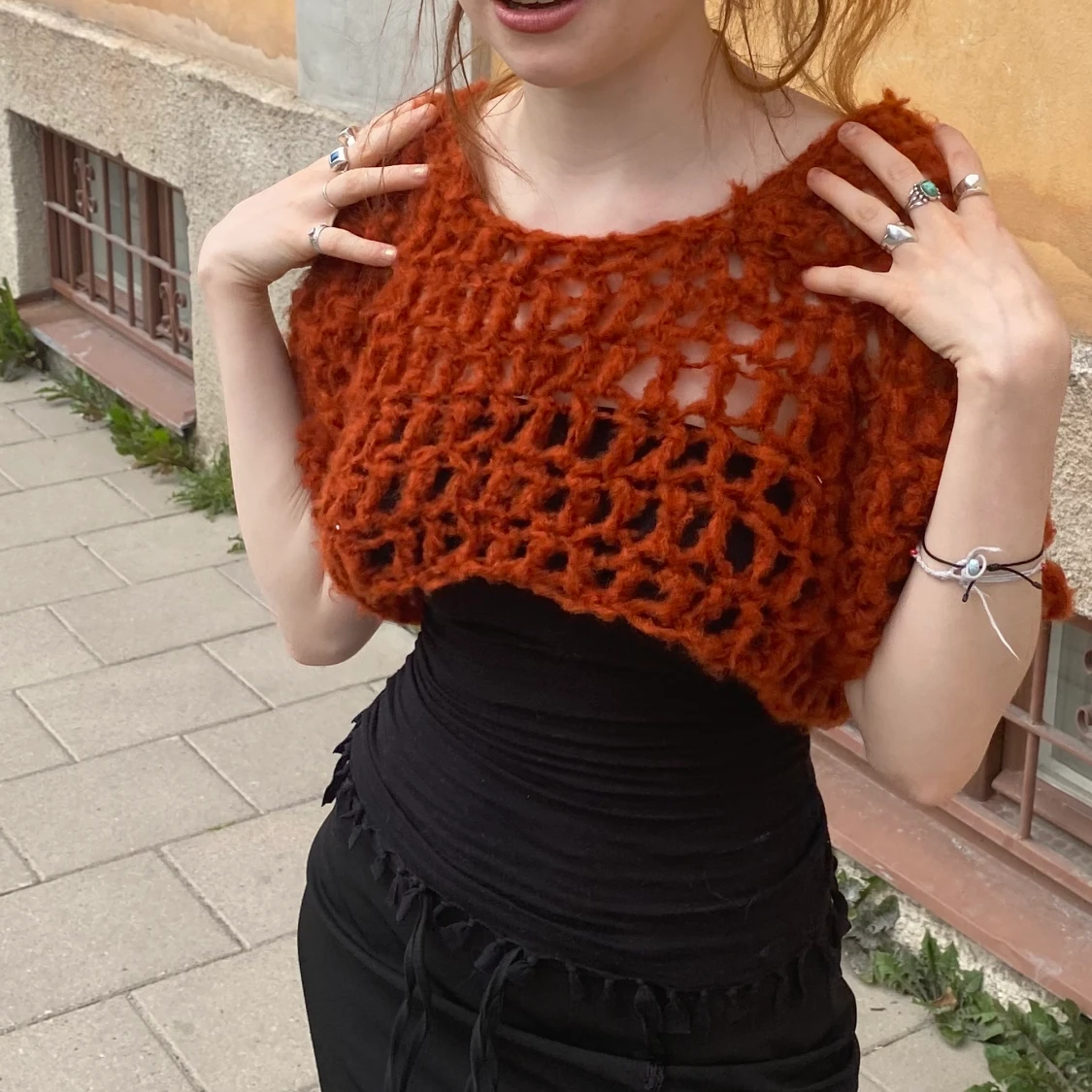 Virkad tröja rostbrun/röd kortärmad  - 91