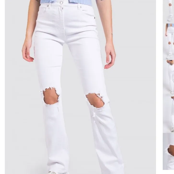 Lånade bilder!!                                                         intressekoll på mina vita jeans från Madlady!!Helt oanvända💞. Jeans & Byxor.