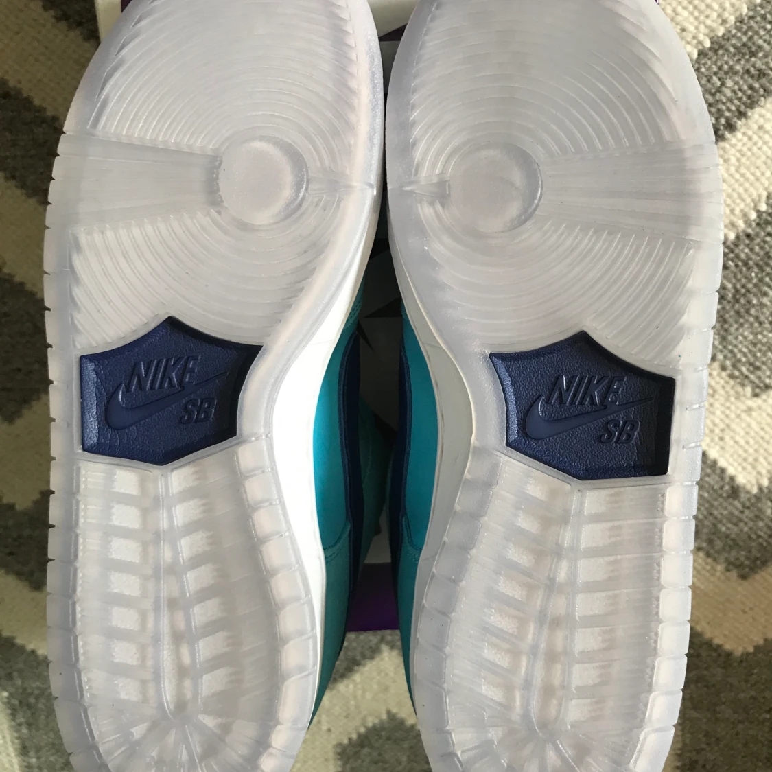 Nike SB Dunk Low Blue Fury - 90