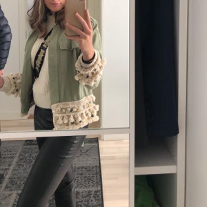 Jacka  - Superbra och knappt använd. Storlek S! 💞 