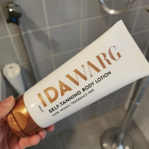 Brun utan sol  - Använd 1 gång. Så gott som full 