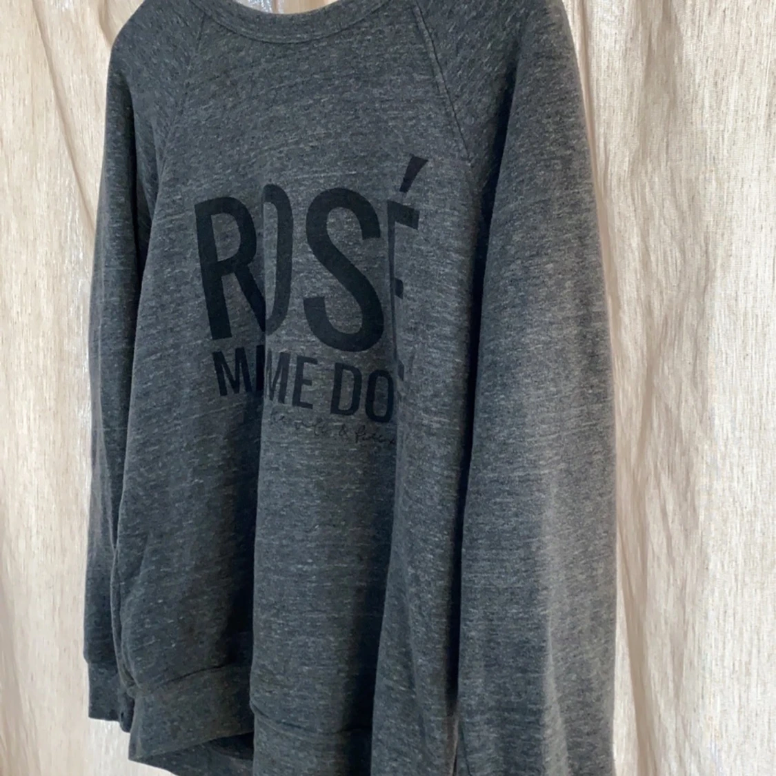 oversized grå sweatshirt  - 90