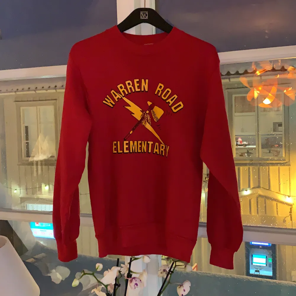 Vintage sweatshirt i utmärkt skick, size S. Tröjor & Koftor.