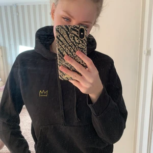 Hov1 hoodie - Säljer nu min vindar på mars mindmap hoodie. Använd endast några få gånger så den är i väldigt fint skick. Bud från 300 💞 Köpare står för frakt