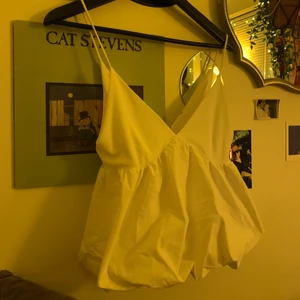 Zara linne - Så fint zara linne, säljes i befintligt skick- SÅLD