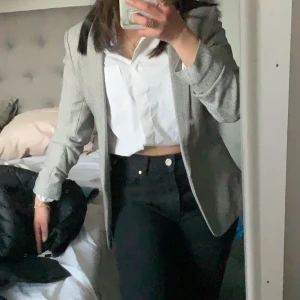 Kavaj - Kavaj från hm, väldigt fin och knappt använd