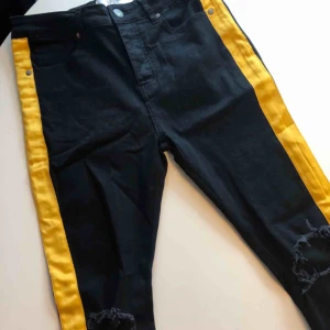  - Sixth June byxor nyskick stl 32