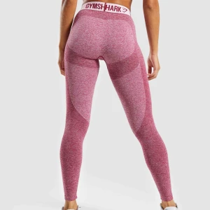  - SÖKER! Jag söker dessa tights från gymshark i storlek XS-S, snälla skriv till mig om ni har ett par ni kan tänka er att sälja 🌸