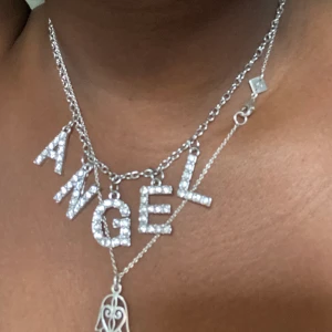 Choker halsband  - Helt ny choker halsband, som är anpassningsbar