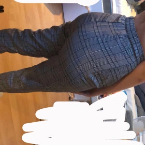 H&M - Köpta på H&M, fint skick helt oanvända, väldigt söta men passar tyvärr inte mig