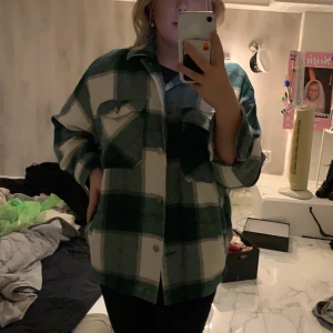 Filtjacka - Filtjacka från Zara. Oversized 