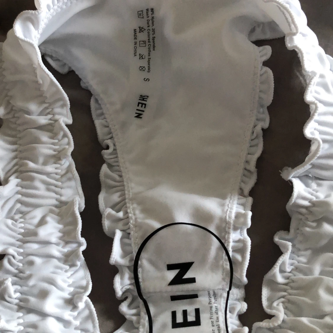 Vit bikiniunderdel  - 91