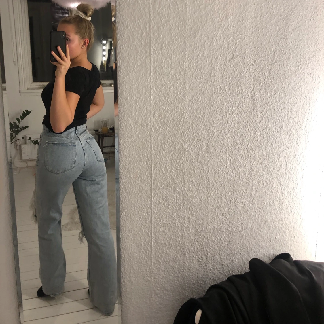 Ljusblåa Jeans - 91