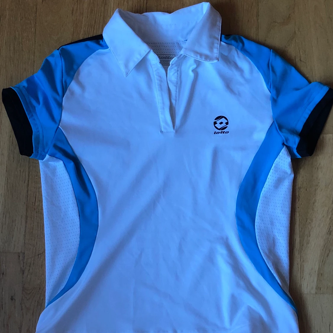 vit och blå topp storlek S - 91