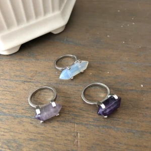 Ringar från Obelix  - Super söta ringar från Obelix! Alla är onesize, stl M ish, passar ring eller långfingret på mig. 150kr styck, frakt ingår 