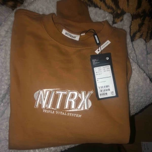  - Liten i storleken, 400kr i butik