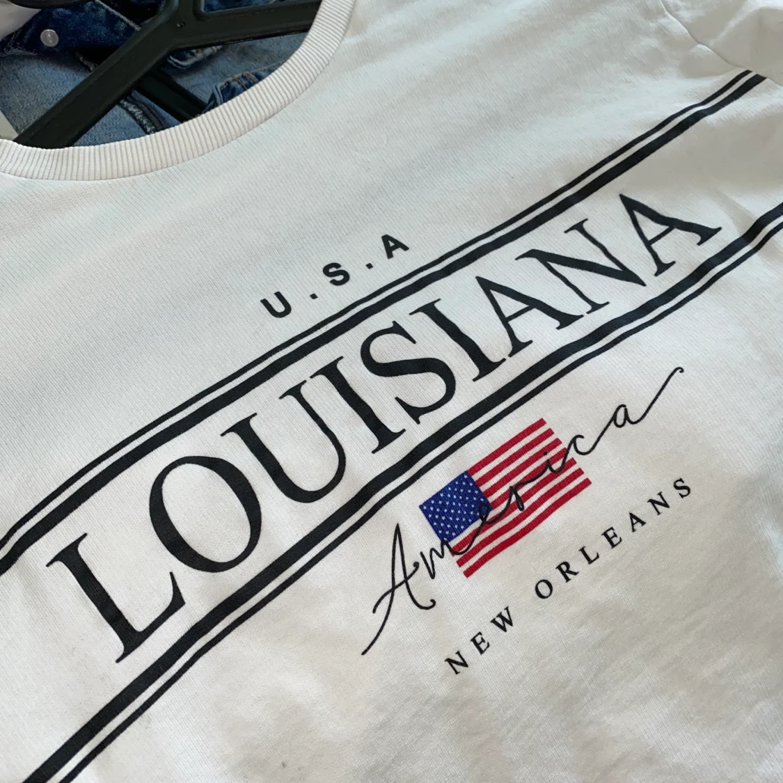 Tunnare långärmad med detaljer - 90