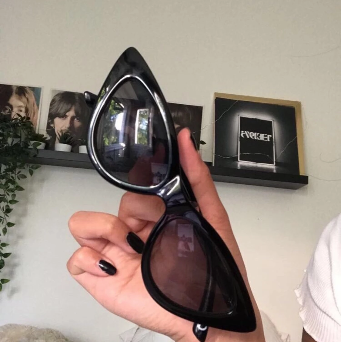 Monki solglasögon  - 90