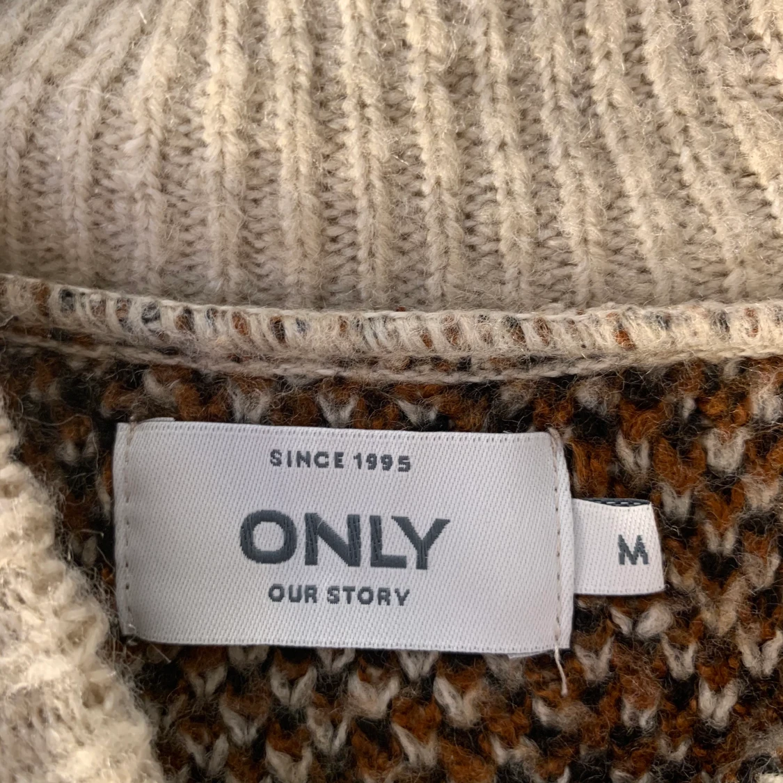 Stickad leopard mönstrad tröja - 91