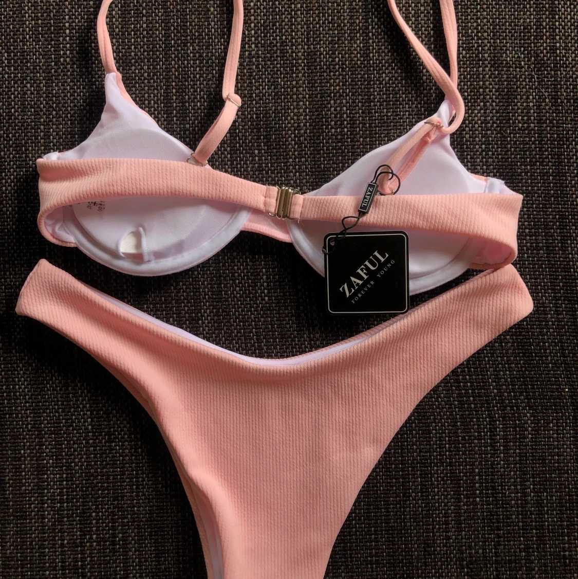 Oanvänd zaful bikini ljusrosa ribbad  - 91