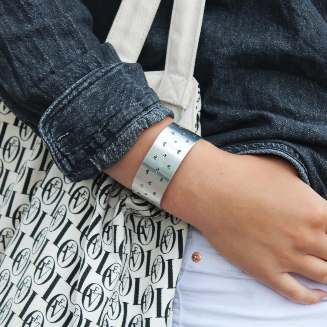 DESIGNA DITT EGET ARMBAND - 90