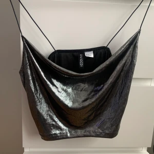 Festlig topp - En festlig topp, aldrig använd endast provad