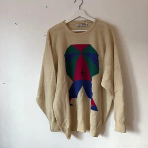 Vintage tröja strl M - Sparamt använd. Gott skick. 