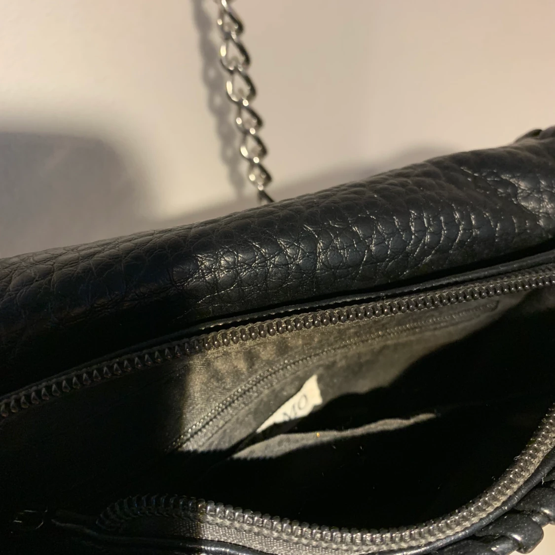 Svart axelväska - 91