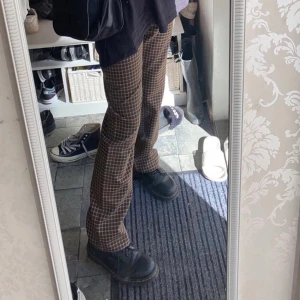 Söta bruna byxor  - Frakt: 66kr💞