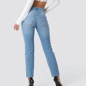 Straight leg jeans  - Fina jeans från NAKD aldrig använda pga har liknande🦋