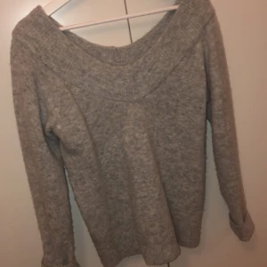 Stickad tröja  - Super mjuk stickad oversize tröja 