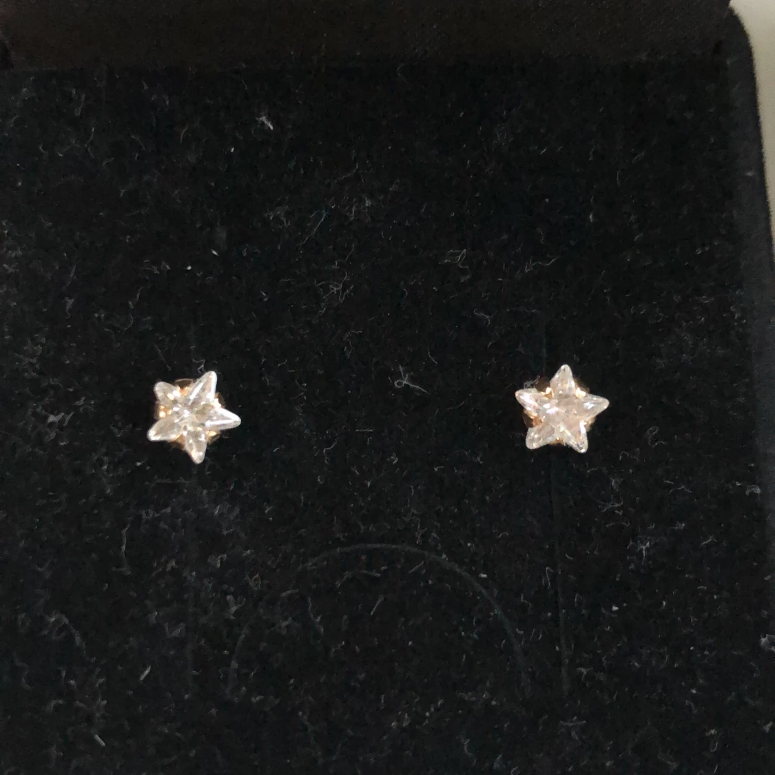 Oanvända kristallörhängen  - 90
