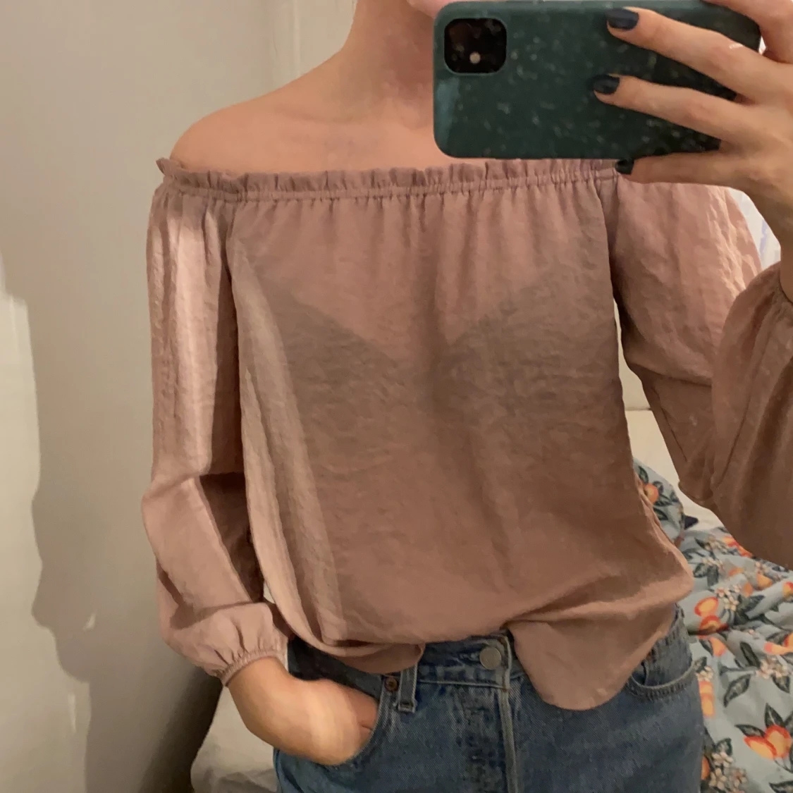 Off shoulder tröja - 91