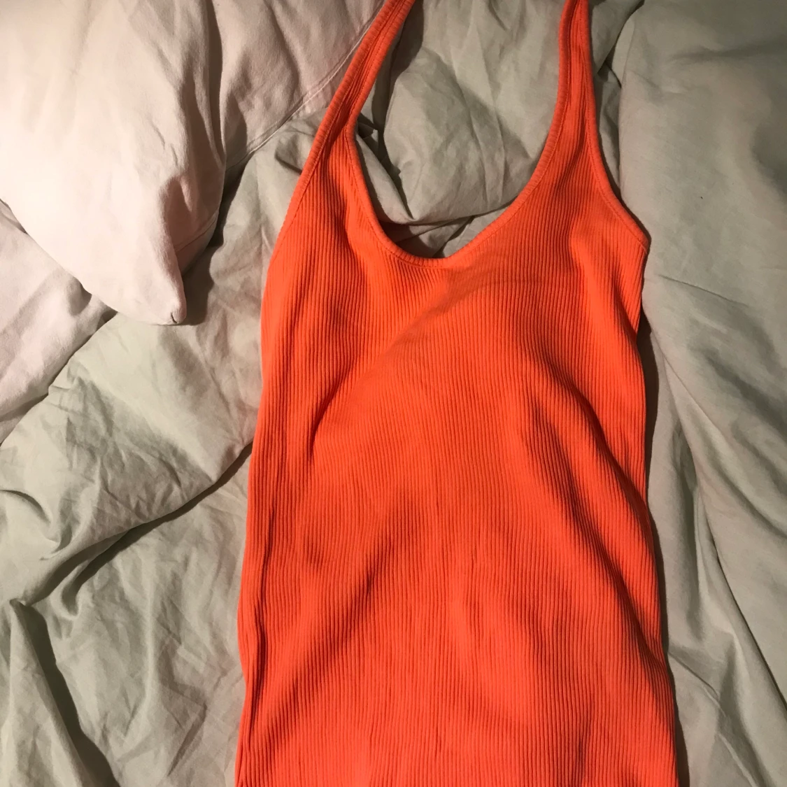 Ribbad halterneck linne - 91