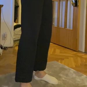 Monki byxor - Svarta monki byxor som aldrig är använda.