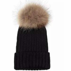 Hollies mössa - Säljer min svara hollies mössa. Använd ett fåtal gånger så i väldigt bra skick. Nypris 399