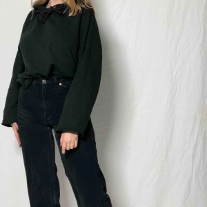  - Jätteskön hoodie från Zara! Möts upp i Malmö annars står köparen för frakt. Fraktpris: 90kr 