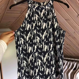  - Jättefin topp från Cubus