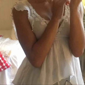  - Säljer min sjukt fina top från beyond retro ,säljer pga av att den blivit för liten:(
