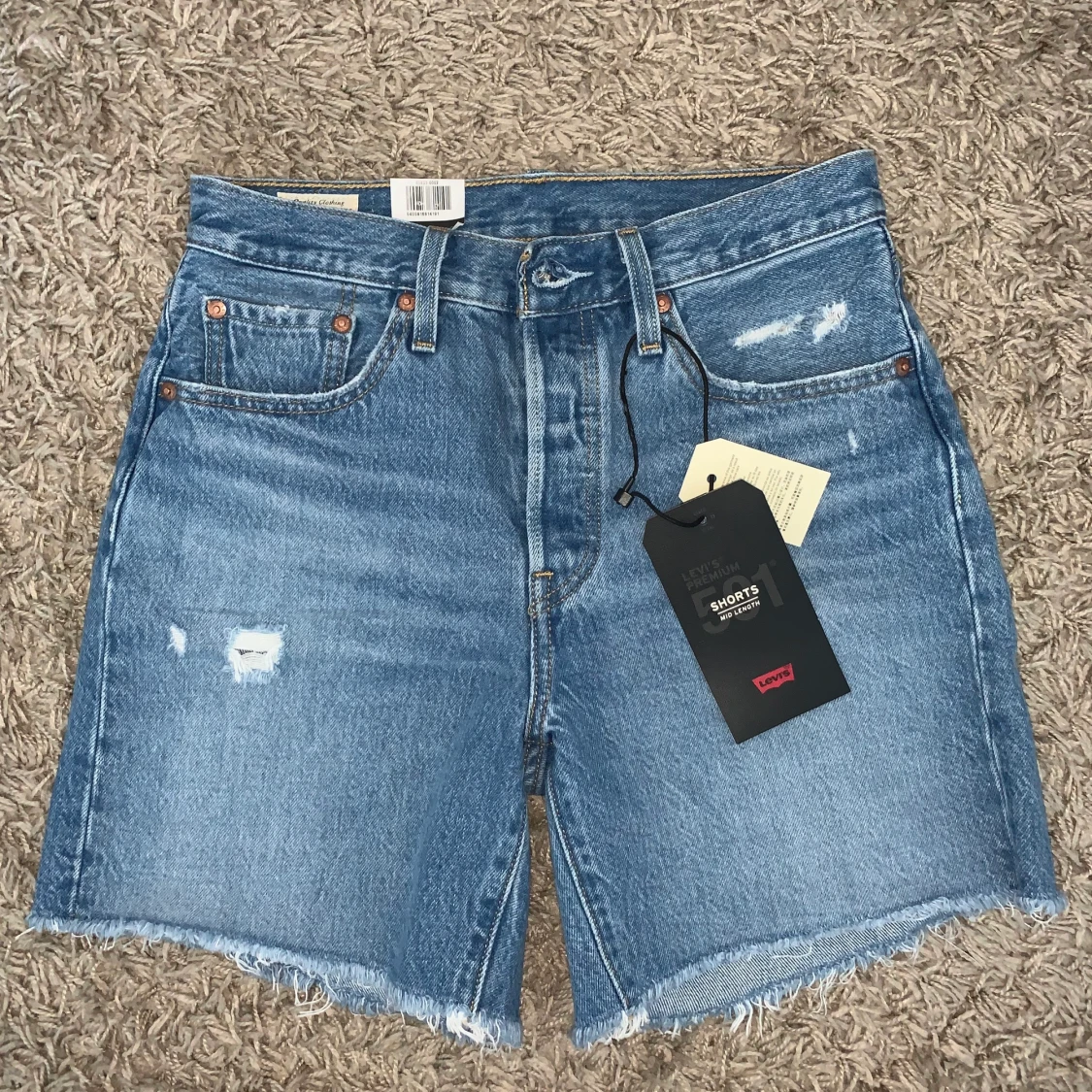 Helt nya Levi’s shorts - 91