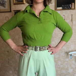  - Finfin yllecroptop. Möts upp i gbg, annars betalar köparen frakten