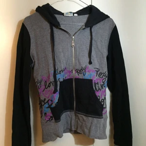 Tröja -  Kan mötas upp odenplan Stockholm 